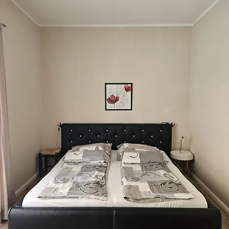 Lägenhet City Lodge Apartment *