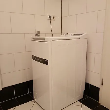 דירה City Lodge Apartment *